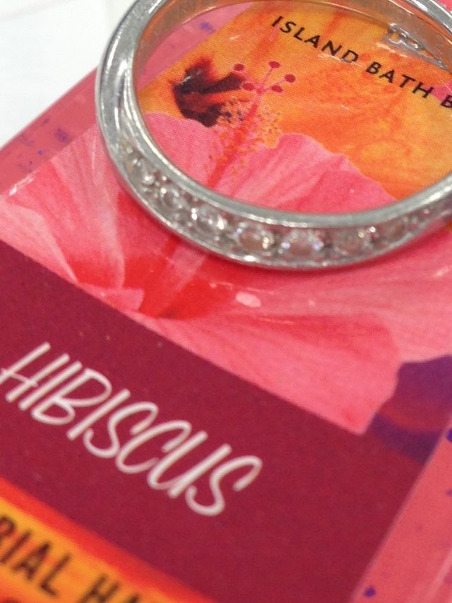 ダイヤもまだキラキラです