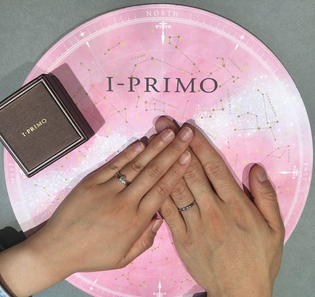 シンプルさの中にダイヤモンドの輝きがあり綺麗。