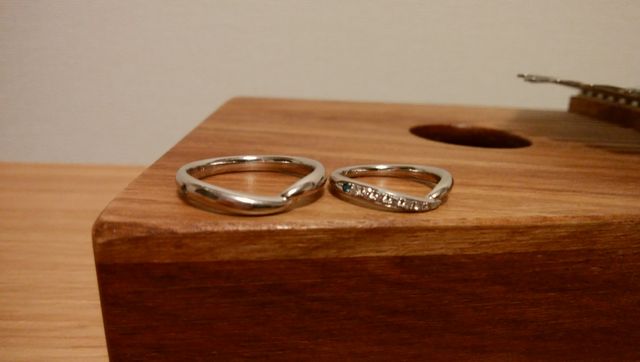 同じ位置にブルーダイヤモンドを入れました