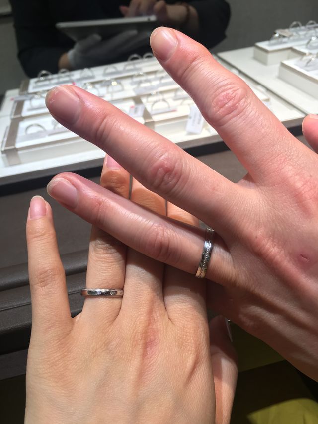 ミル打ちのリングです。