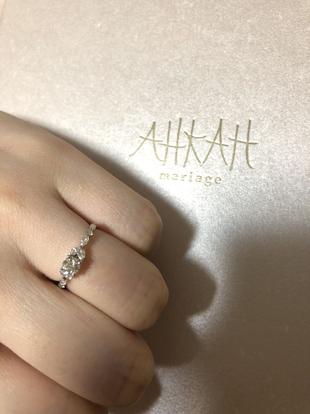 ダイヤが流れるようなデザインがとっても可愛かった！