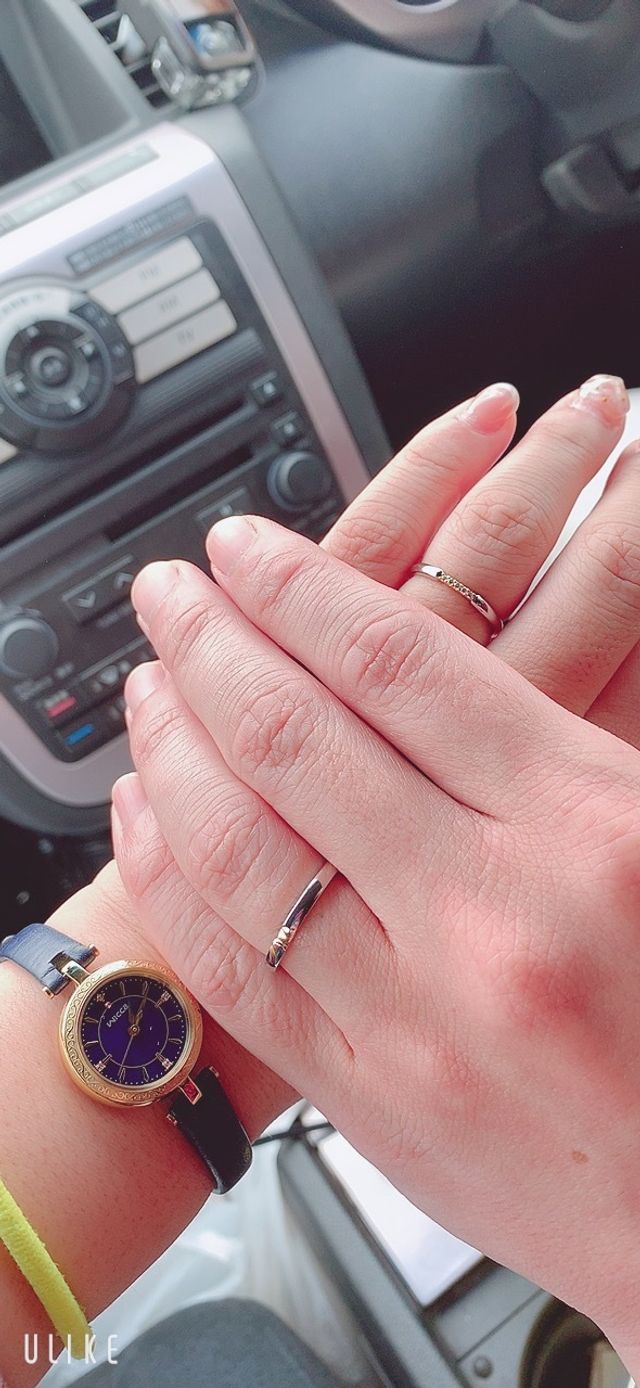 とても可愛いくキラキラしていて求めていた物が見つかりました