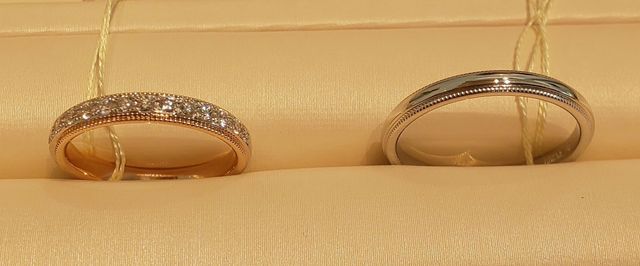 女性Pt95018KPGダイヤ0.26Ct、男性Pt900