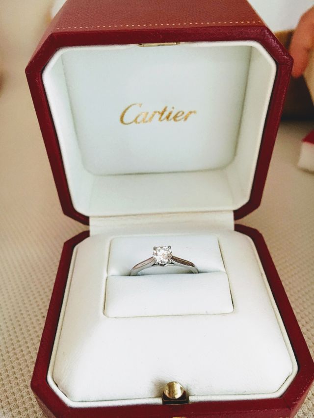 カルティエ婚約指輪