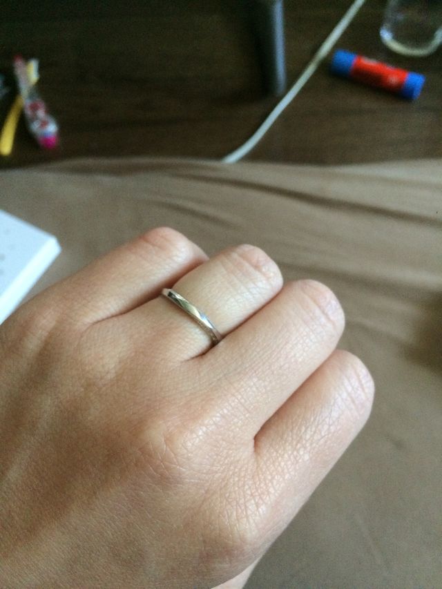 指の太さと合うか心配でしたが思っていたより綺麗に見えました。