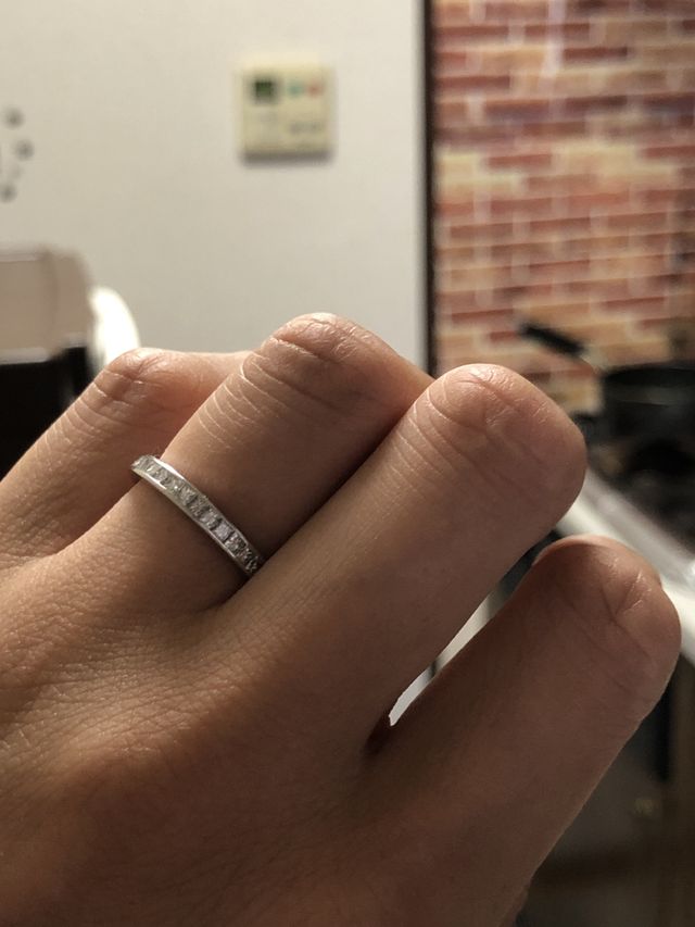 念願のハーフエタニティ！光があたるとすっごく輝く！！