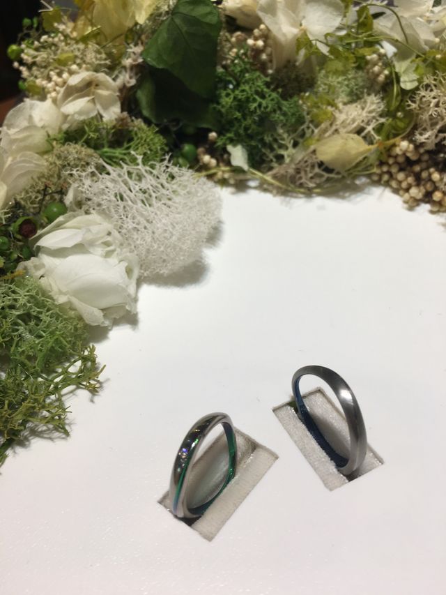 可愛いリングピローに乗って初めてのご対面。