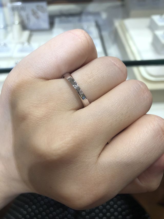 プラチナ部分がキラキラしていて、とっても綺麗でした。