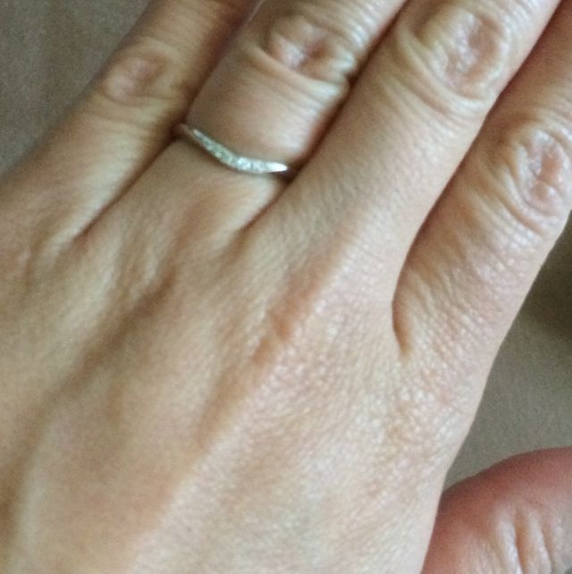 中央のダイヤの並びが豪華