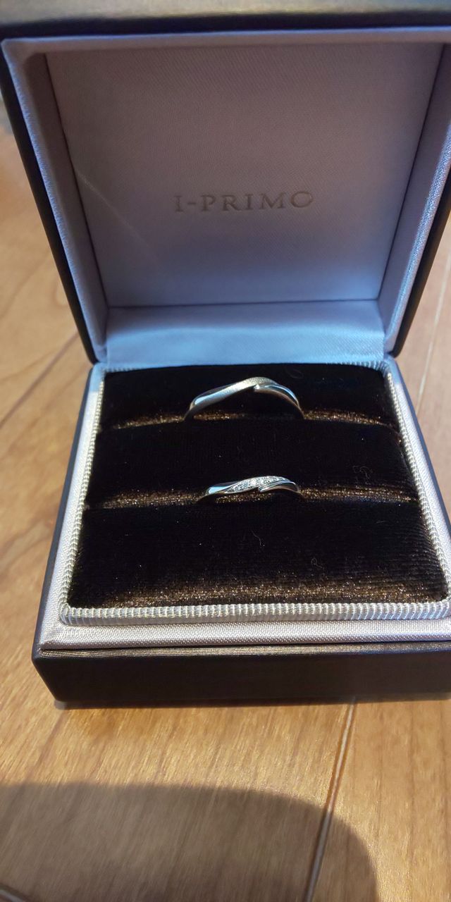 受け取ってすぐに着けましたが記念に写真を撮りました！
