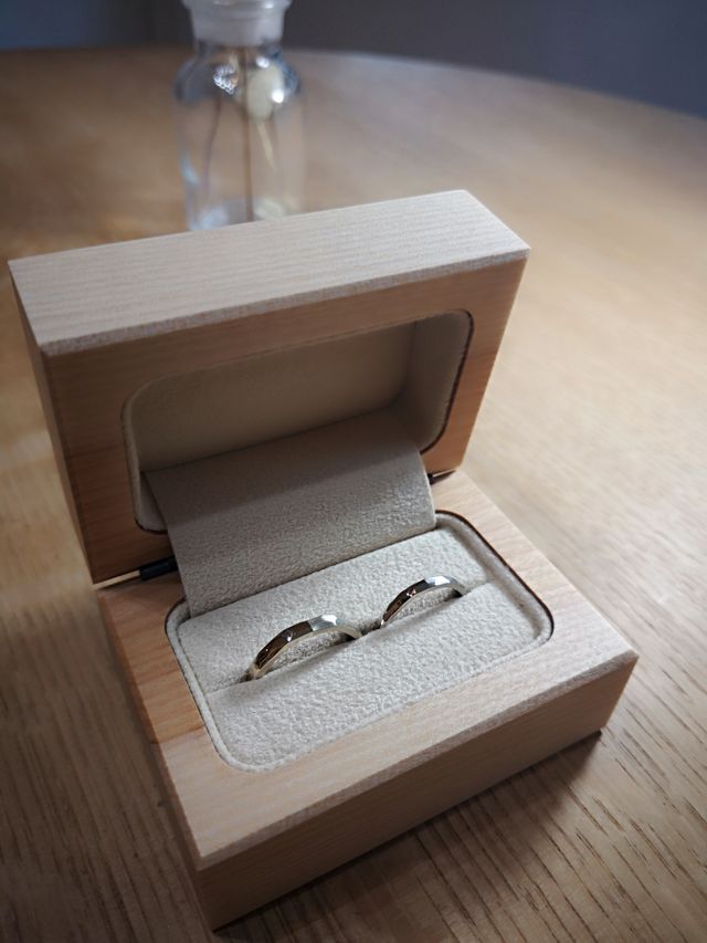 リングケースにまで拘りが。インテリアにもなりそうです！