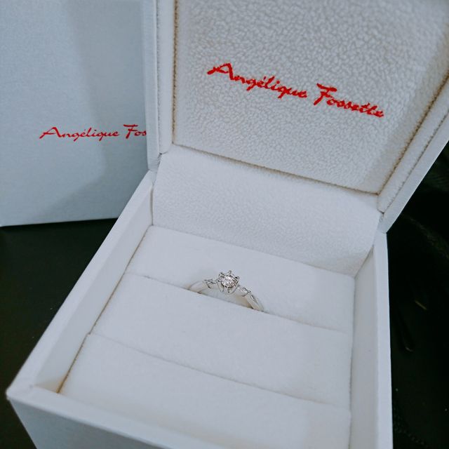 婚約指輪のみを購入しました。