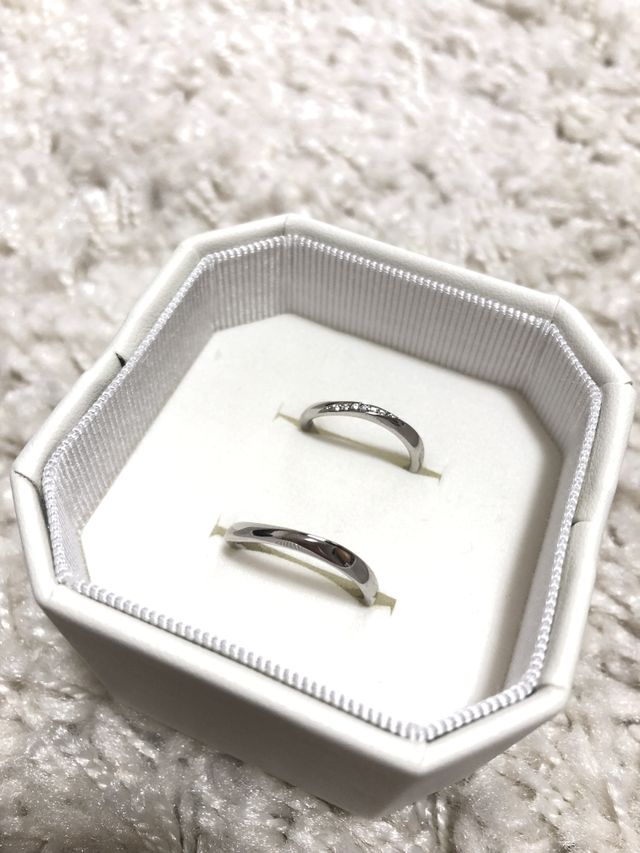 お店で頂いたボックスに入れてあります。