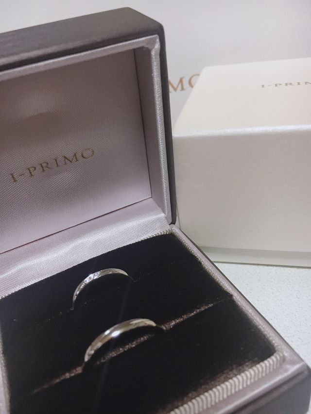 ２つを重ねると２つの線がつながる