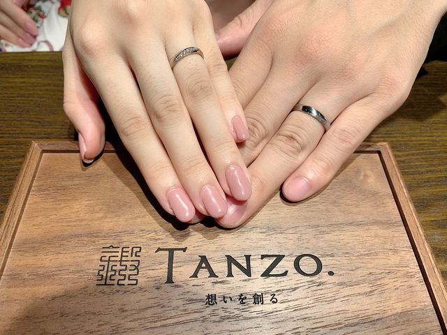 結婚指輪です。理想どおりの指輪をお作りいただきました。