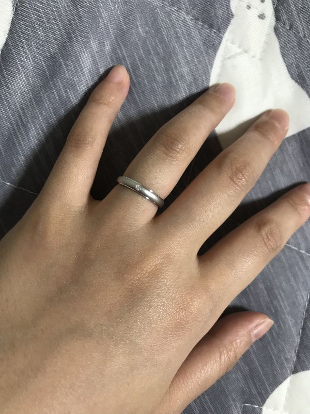 シンプルなデザインで着け心地も違和感なく良いです！