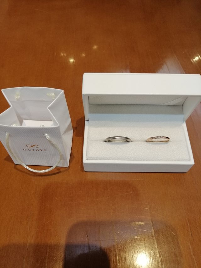 購入した結婚指輪と特典のベビーリング