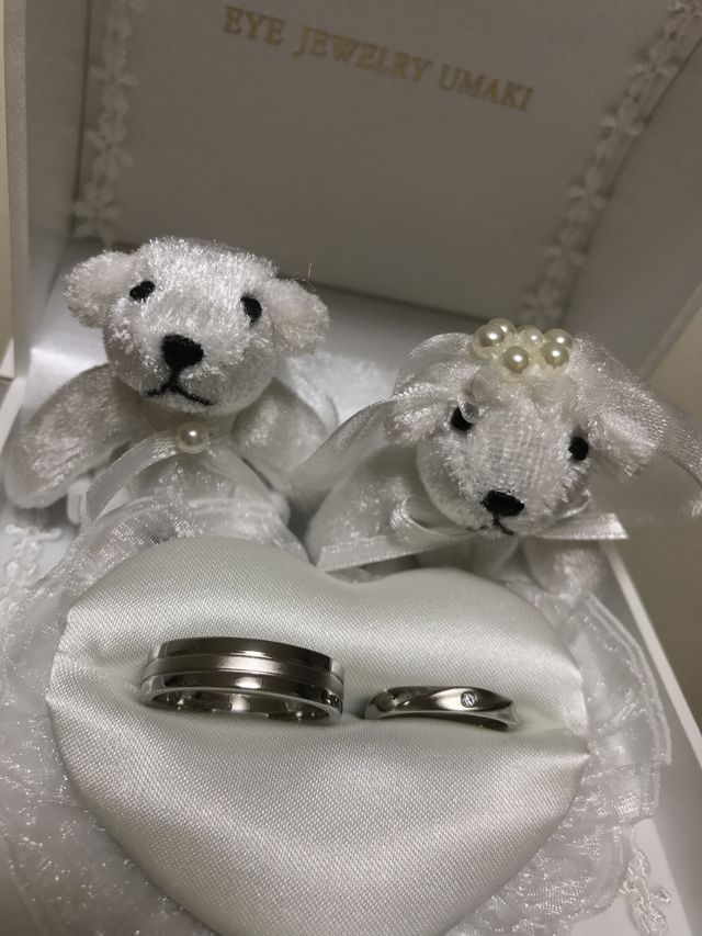 夫婦で違うデザインを選びました！