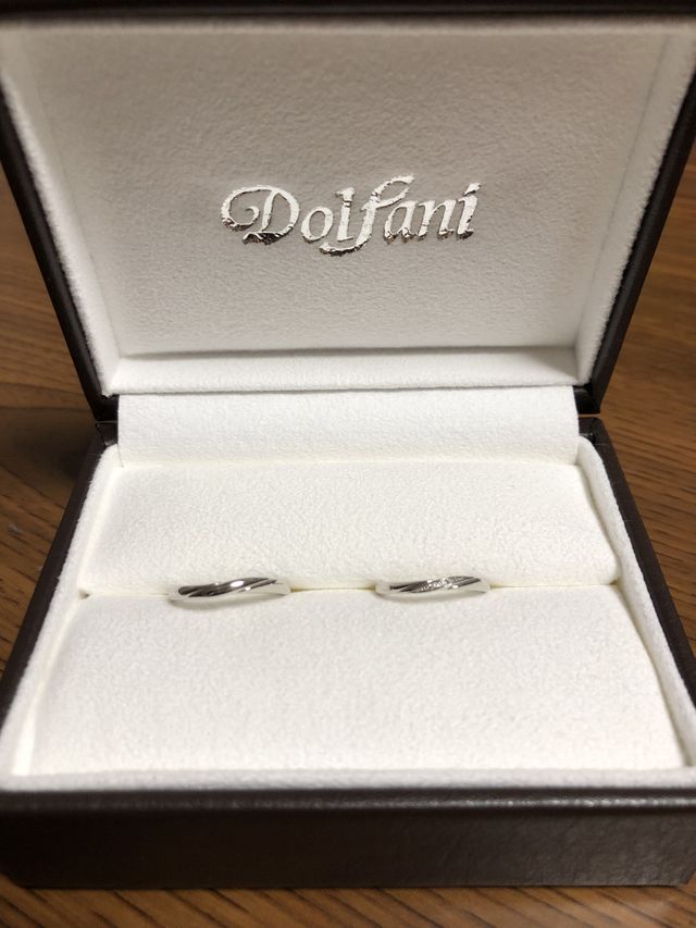 箱入りの状態です。