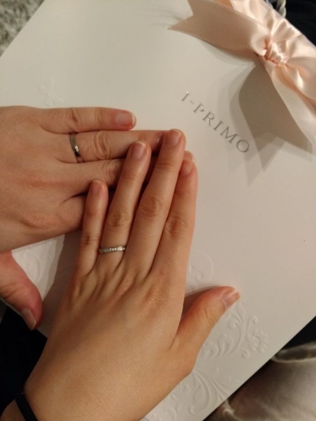 夫婦2人でペアで購入しました。