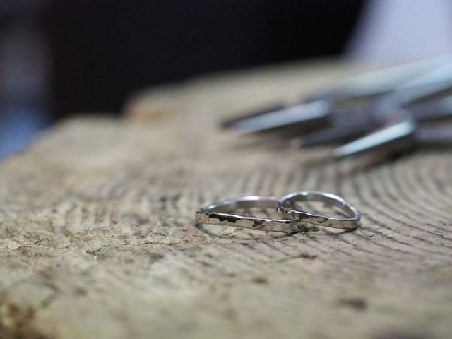 一本の金属の棒から作りました。