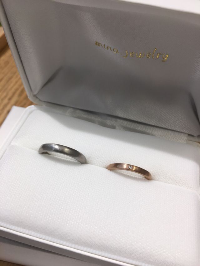 プラチナと
ピンクゴールド