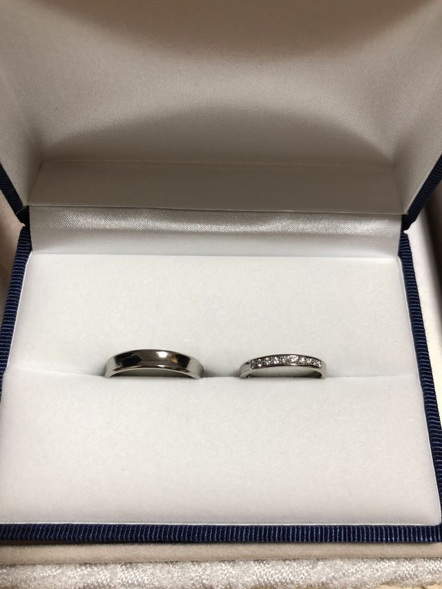 サイズ
#17 #9.5
リング幅
4と2.5です。