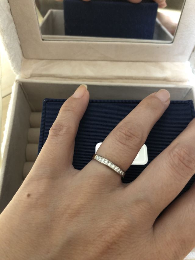 ダイヤ0.014Ct
10個ついています