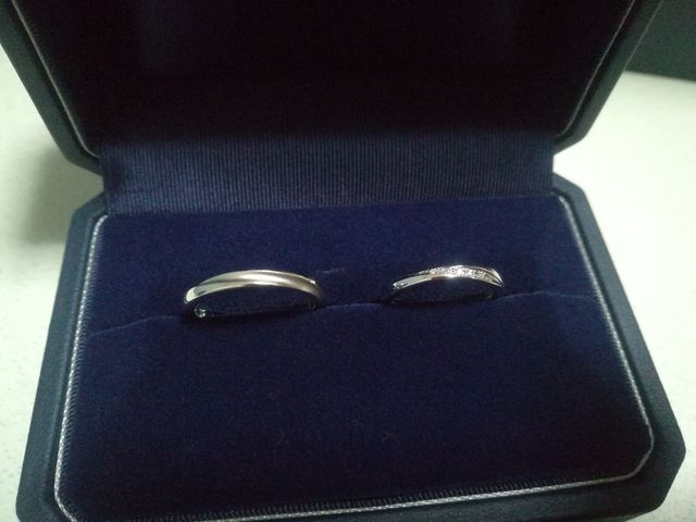 指輪とケース