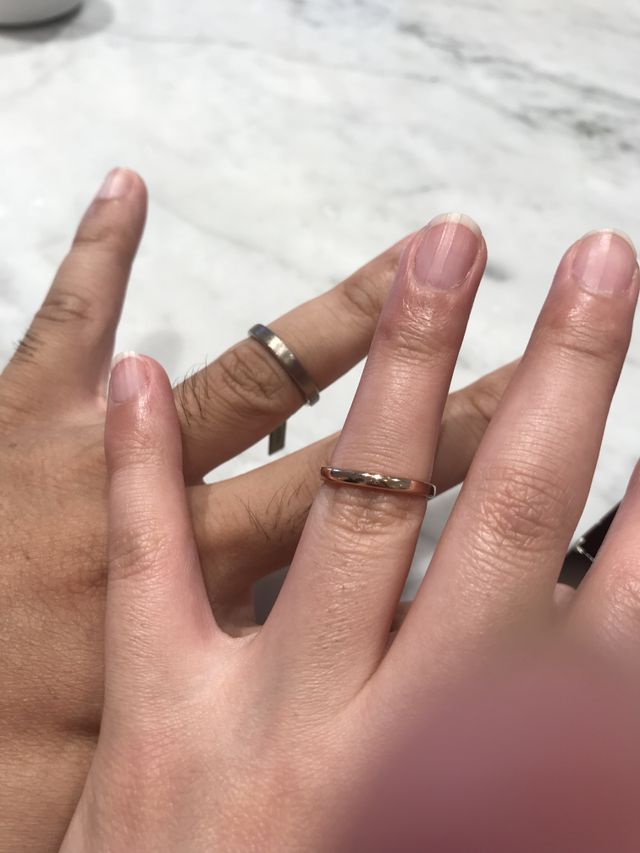 同じタイプの表面加工が違います。