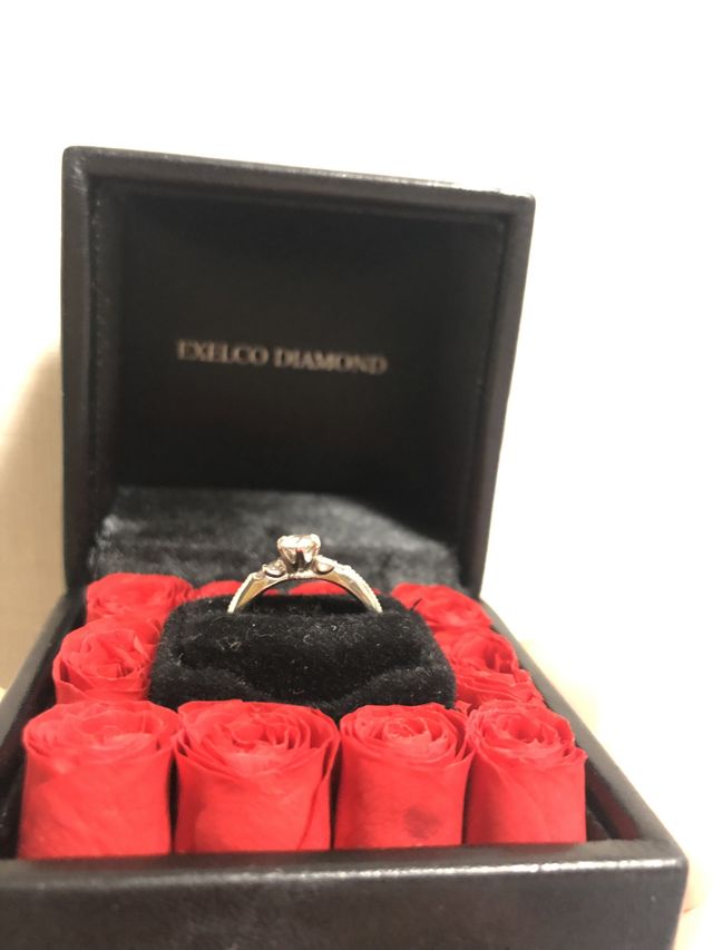 ローズボックがリングケースとなっています