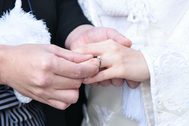 前撮りの時にカメラマンさんに記念にとっていただきました。