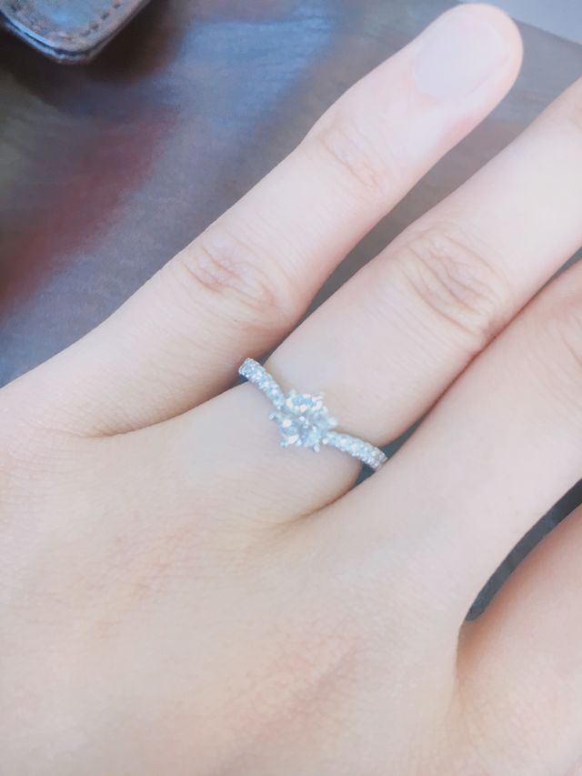 気に入ったデザインを選び、出来上がったら郵送してくださいます