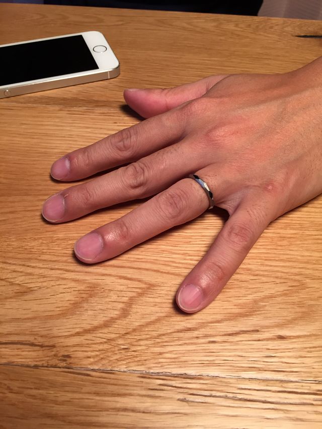 男性用ホワイトゴールド