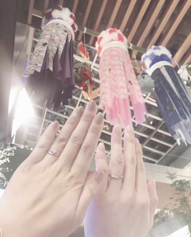 指輪を見るたびに選んでいた時のワクワク緊張など感情が蘇ります