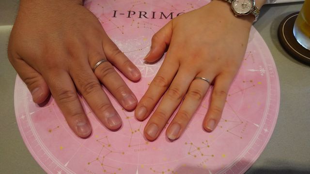 彼はｴｲﾙ、私はｼｪｳﾞﾝという名前の鍛造ﾘﾝｸﾞです。