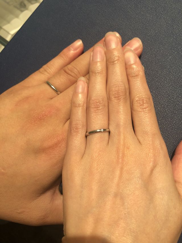 お互いシンプルなものを選びました。