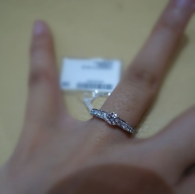 こちらは購入前に店舗にて撮った写真です。