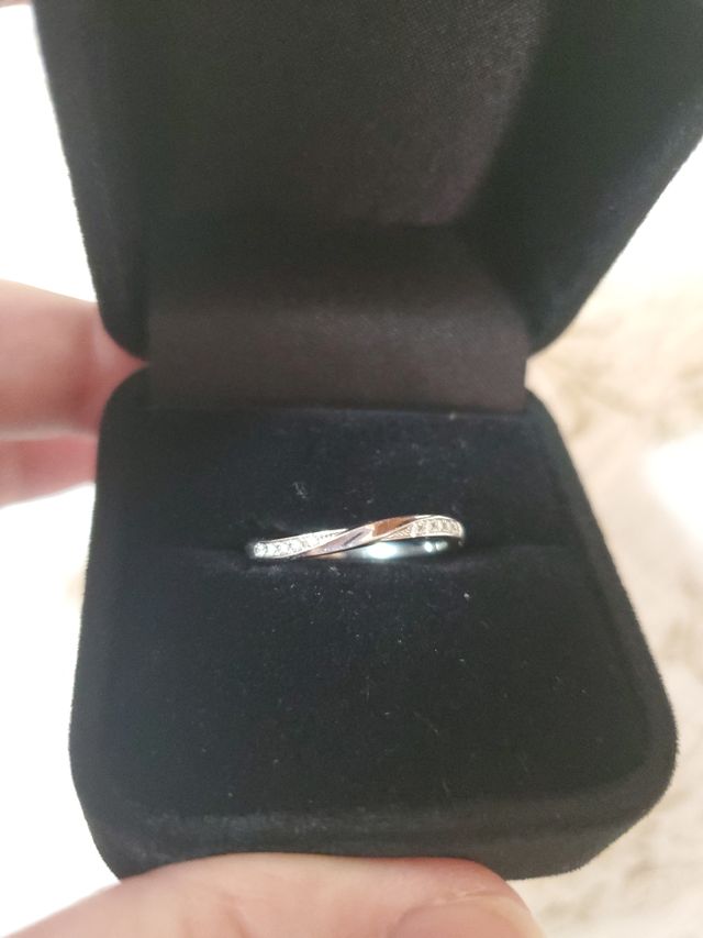 ケースは別のものです。