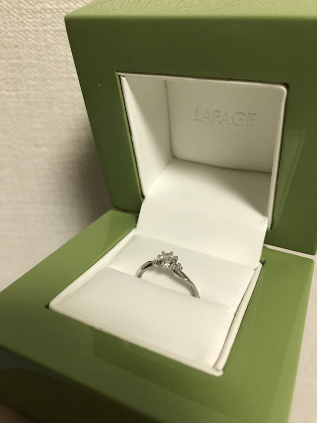 婚約指輪は宝物です(*^_^*)