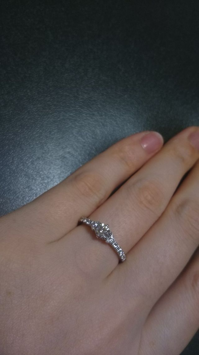 指になじんでつけ心地もいいです。