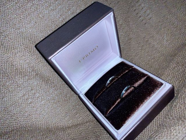 滑らかなウェーブでつやがある