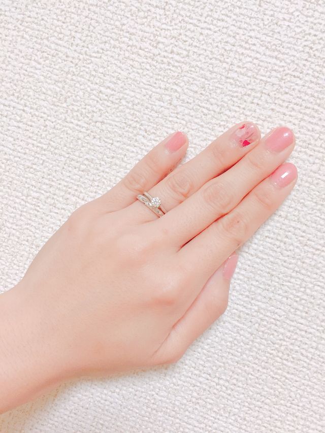 結婚指輪との重ね付けの相性バツグン