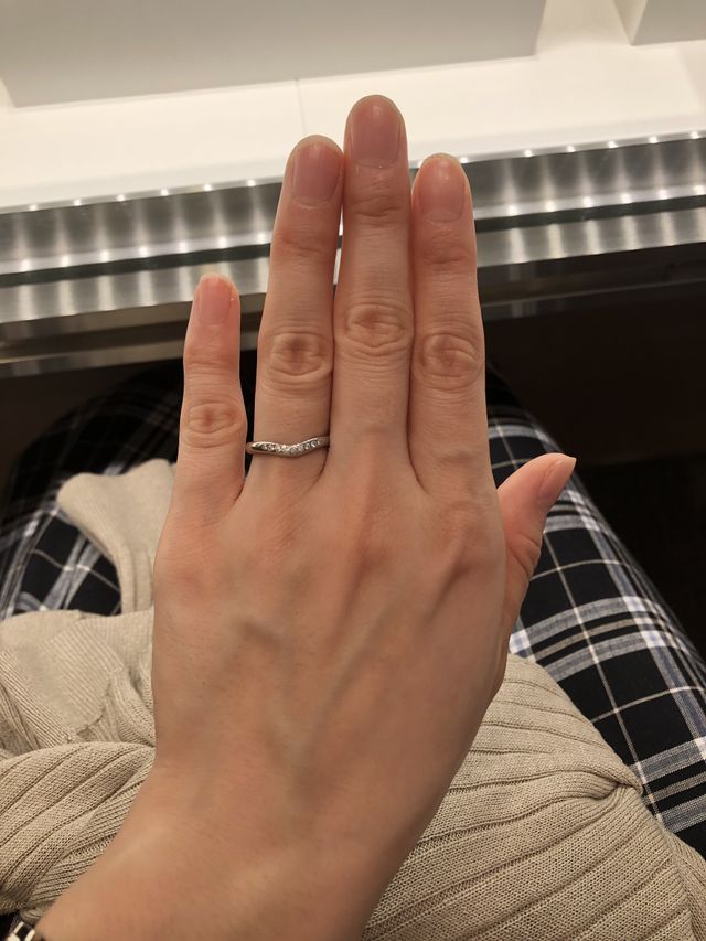 ダイヤが九個入っています。