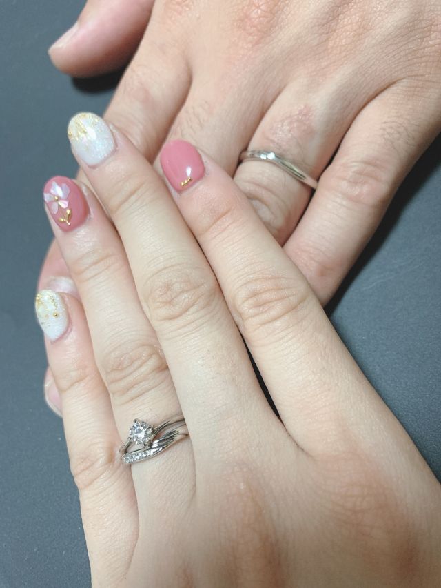 イリス。デザインが可愛くて、付け心地が良くお気に入りです。