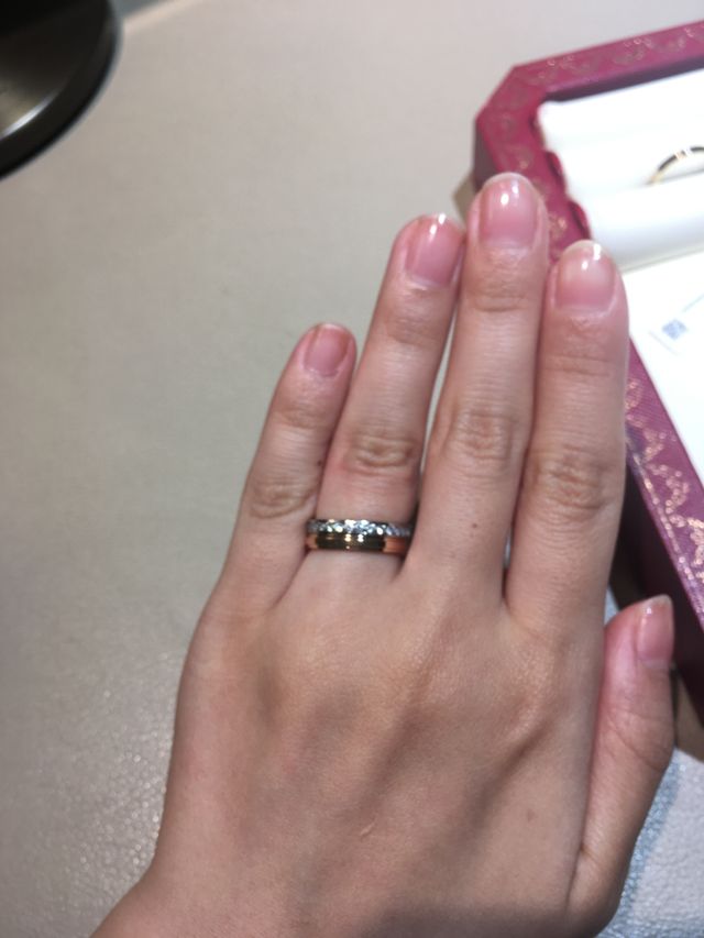 ダムール（下）と、エタニティリングの重ね付け