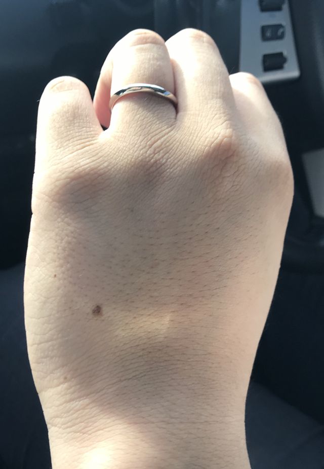 男性でも違和感のない指輪