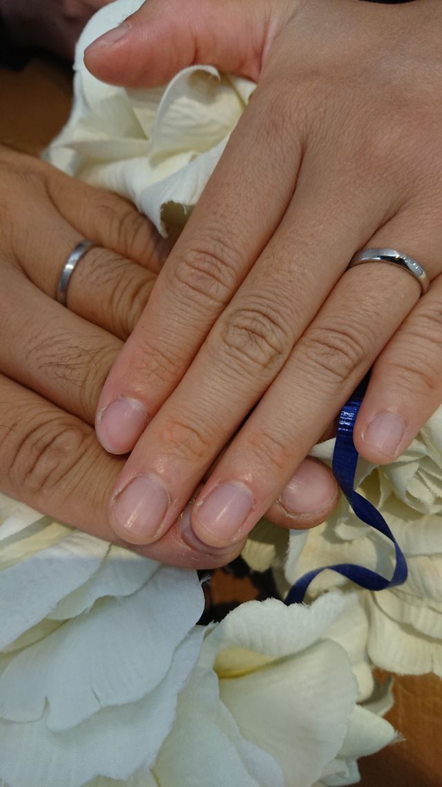 サムシングブルー
結婚指輪