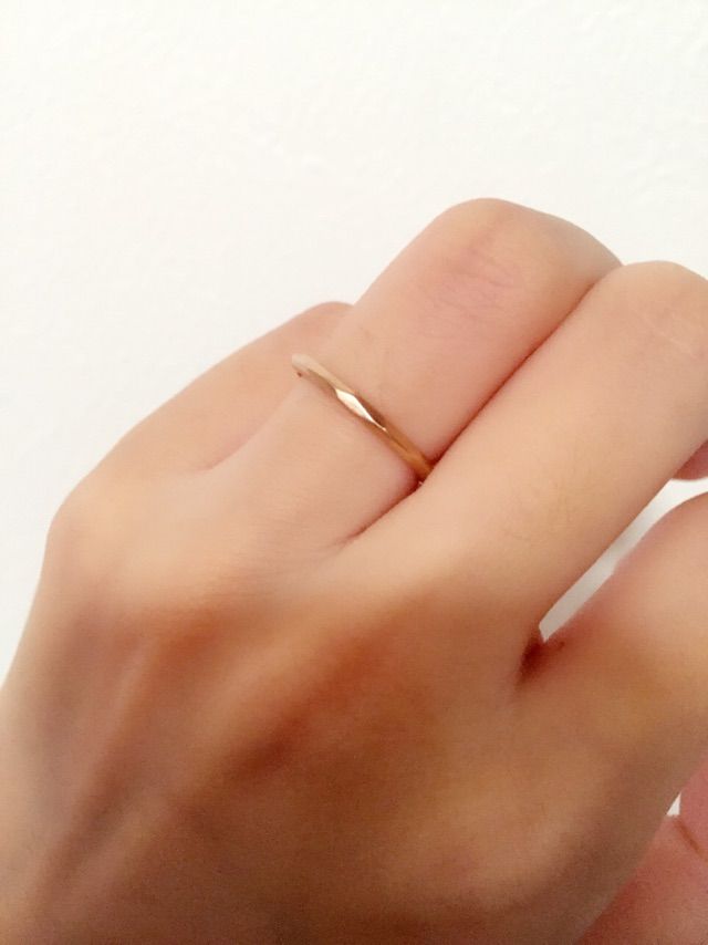 指にはめた状態