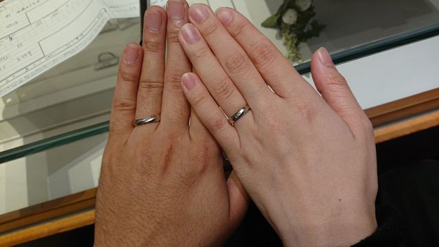 変わったデザインに惹かれました。